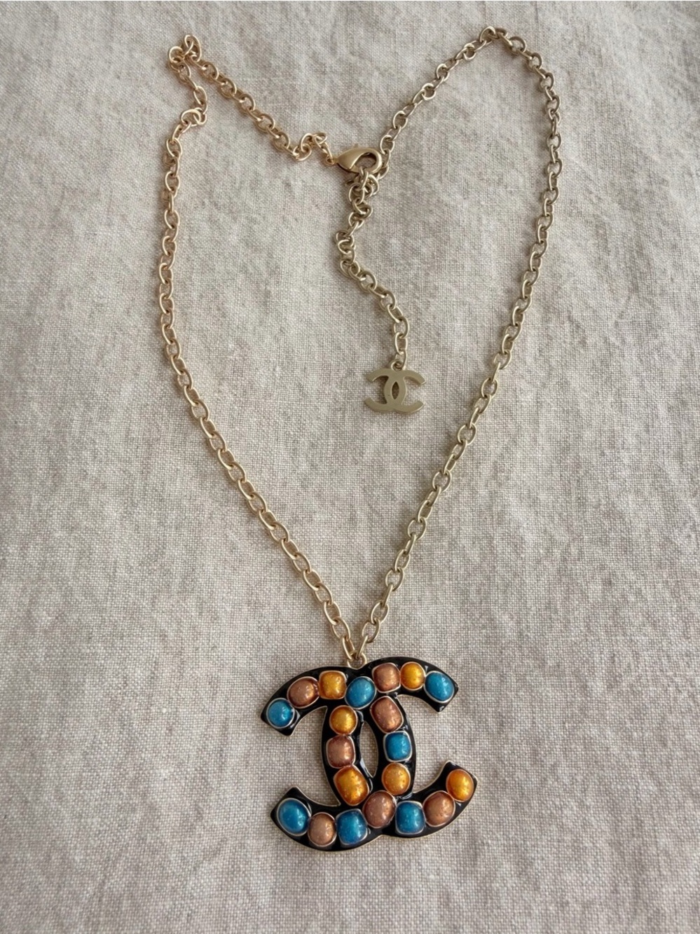 Chanel CC Multicolor Glass Pearl Pendant Necklace Color Block Pendant Necklace